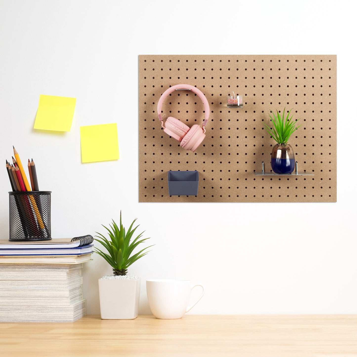Wall Mounted Pegboard 600 x 445 mm