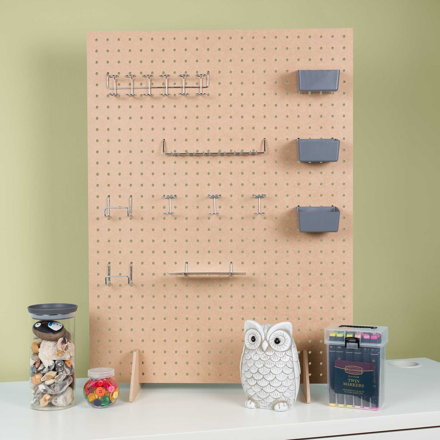 Freestanding Table Top Pegboard 800 x 600 mm